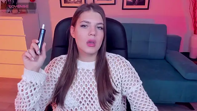 BellaSweetHeart online show from 10-10-25, 07:51