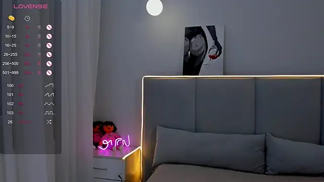 Emeli Love online show from 02-16-25, 08:43