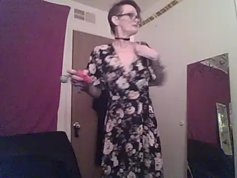 ivylee31 online show from 12-04-24, 01:58