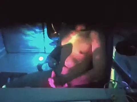 Snapshot of asianchineseboy chatting on 10-12-25, 04:06 asianchineseboy online show from 10-12-25, 04:06