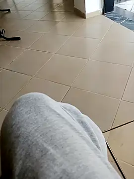 Snapshot of Anal_Fisting9 chatting on 02-27-25, 02:10 Anal Fisting9 online show from 02-27-25, 02:10