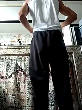 Snapshot of Anal_Fisting9 chatting on 11-05-25, 12:27 Anal Fisting9 online show from 11-05-25, 12:27