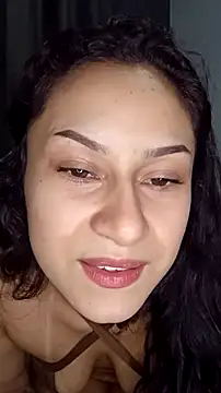 yummi  priv online show from 01-12-25, 02:24