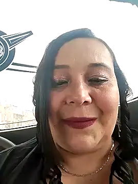 sara pineros online show from 01-02-25, 08:24