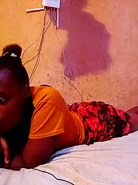 QUEEN-NAIMA online show from 10-12-25, 06:40