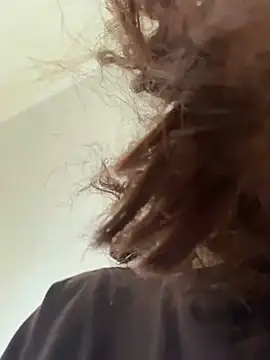 PoppyRobinson online show from 01-16-25, 08:11