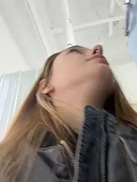 Cherry    Pie online show from 01-14-25, 03:57