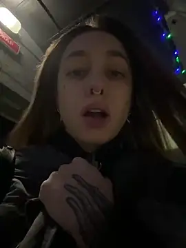 Cherry    Pie online show from 01-19-25, 01:32