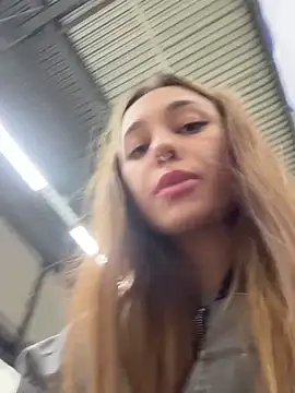 Cherry    Pie online show from 02-17-25, 10:25