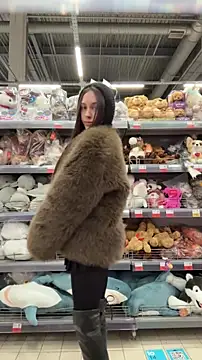 Cherry    Pie online show from 11-19-25, 09:26