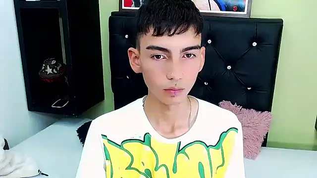 ttimy x boy online show from 02-01-25, 12:07