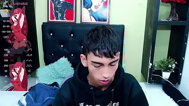 ttimy x boy online show from 02-14-25, 08:37