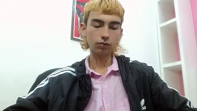 ttimy x boy online show from 02-26-26, 03:22