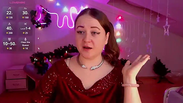 LizzyShine online show from 12-18-24, 06:35