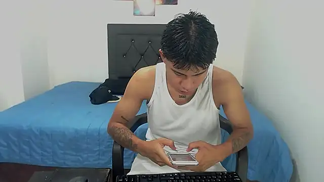 logannth online show from 10-21-25, 12:00