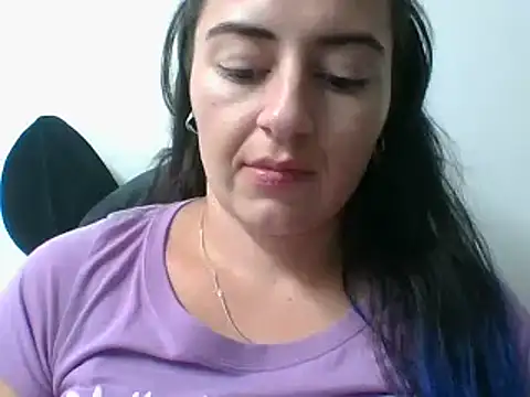  karlie kloss  online show from 01-15-25, 12:09