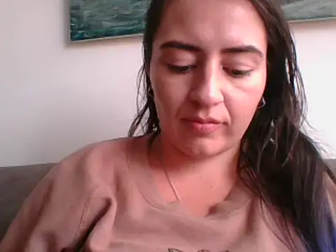  karlie kloss  online show from 01-23-25, 04:59