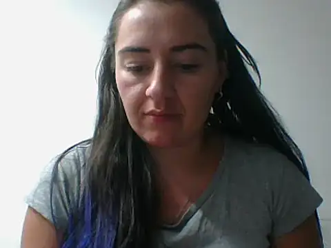  karlie kloss  online show from 01-31-25, 01:54