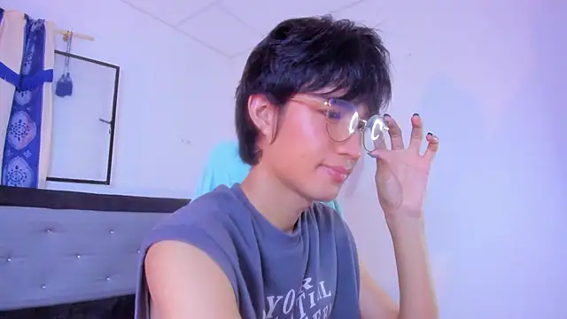 Snapshot of Johhan__Lee chatting on 12-26-24, 02:33 Johhan Lee online show from 12-26-24, 02:33