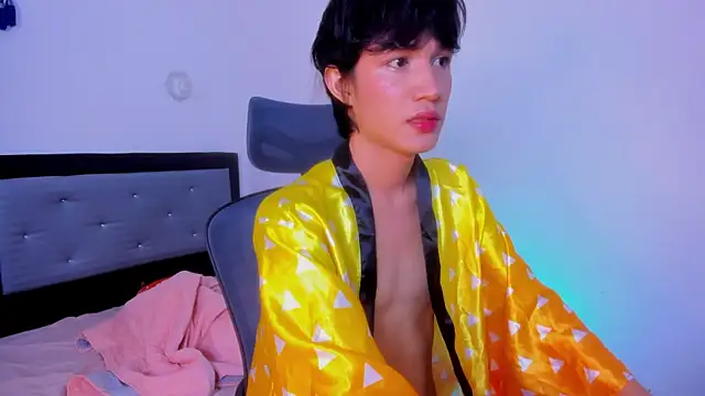 Snapshot of Johhan__Lee chatting on 01-04-25, 01:52 Johhan Lee online show from 01-04-25, 01:52