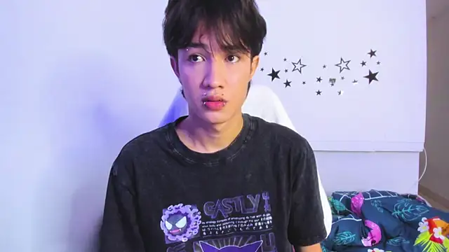 Snapshot of Johhan__Lee chatting on 12-01-25, 01:16 Johhan Lee online show from 12-01-25, 01:16