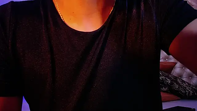 Snapshot of MegannMyerss chatting on 03-19-25, 08:22 MegannMyerss online show from 03-19-25, 08:22