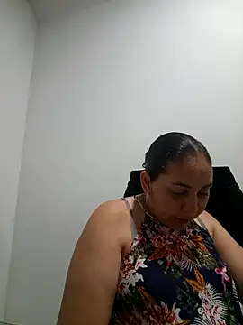 MirandaSoto online show from 11-05-25, 03:17