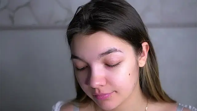 VeronaAppleberry online show from 02-16-26, 01:46