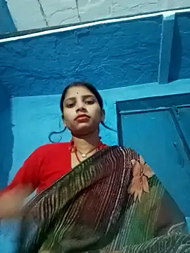 Snapshot of Nisha_Cute chatting on 10-12-25, 06:29 Nisha Cute online show from 10-12-25, 06:29