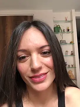 Snapshot of britny_clouds chatting on 02-26-25, 08:11 britny clouds online show from 02-26-25, 08:11