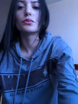 Snapshot of britny_clouds chatting on 02-28-25, 08:39 britny clouds online show from 02-28-25, 08:39