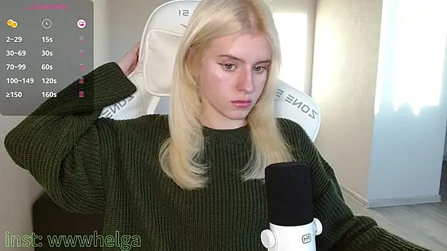 LizaKisses online show from 10-16-25, 10:27