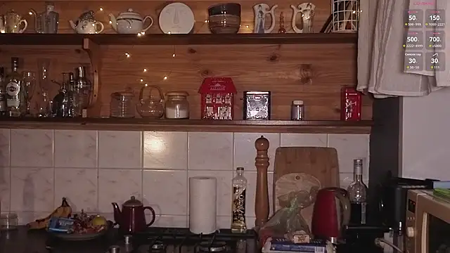 such juicee online show from 10-16-25, 07:15