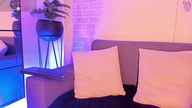 karina gomez 18 online show from 01-26-25, 02:35