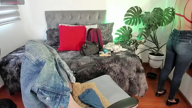 Nami sunny online show from 01-06-26, 07:17