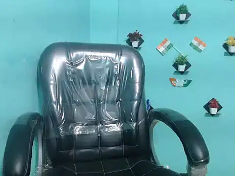 Yashi online show from 02-05-25, 03:42