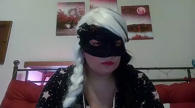 Ninalapiccolina online show from 01-06-25, 02:47