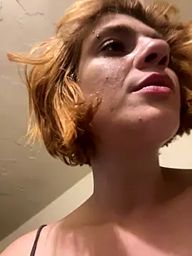 spacegirlll online show from 12-22-25, 08:11