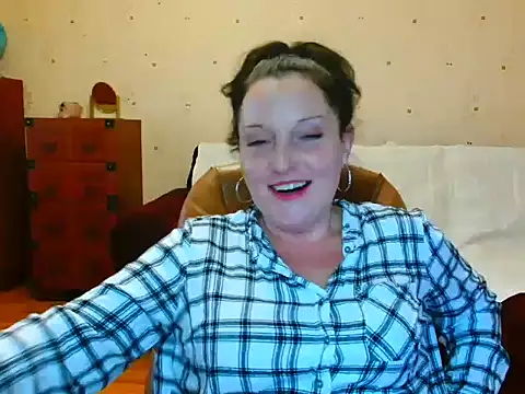 Alice3694 online show from 01-02-25, 01:51