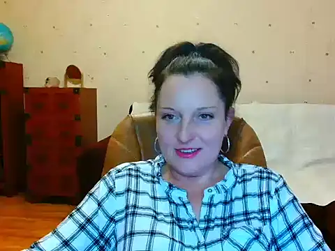 Alice3694 online show from 01-02-25, 05:07