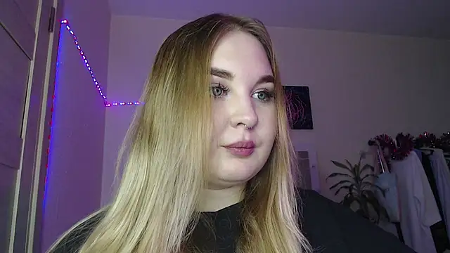 Snapshot of Greeenfriends6969 chatting on 12-21-24, 06:44 Greeenfriends6969 online show from 12-21-24, 06:44