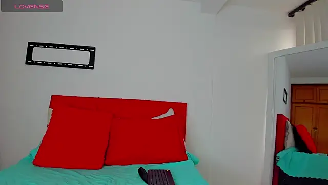 emagarcia online show from 10-27-25, 01:59