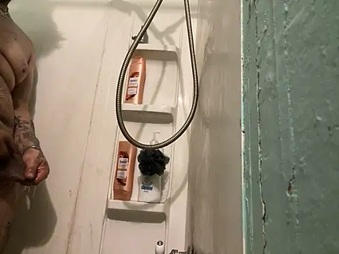 Snapshot of yomanfriend chatting on 12-16-24, 05:33 yomanfriend online show from 12-16-24, 05:33