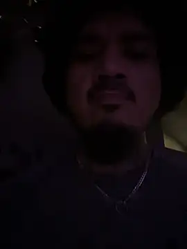 Snapshot of yomanfriend chatting on 12-17-24, 07:18 yomanfriend online show from 12-17-24, 07:18