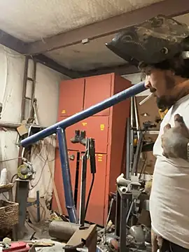 Snapshot of yomanfriend chatting on 12-19-24, 05:40 yomanfriend online show from 12-19-24, 05:40