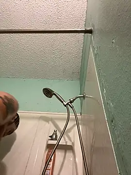 Snapshot of yomanfriend chatting on 12-20-24, 06:40 yomanfriend online show from 12-20-24, 06:40