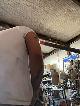 Snapshot of yomanfriend chatting on 12-21-24, 08:32 yomanfriend online show from 12-21-24, 08:32