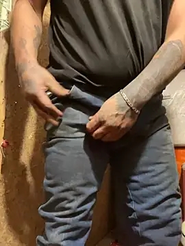 Snapshot of yomanfriend chatting on 12-27-24, 07:57 yomanfriend online show from 12-27-24, 07:57