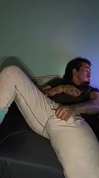 Snapshot of yomanfriend chatting on 03-09-25, 09:24 yomanfriend online show from 03-09-25, 09:24