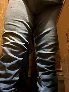 Snapshot of yomanfriend chatting on 10-01-25, 01:11 yomanfriend online show from 10-01-25, 01:11